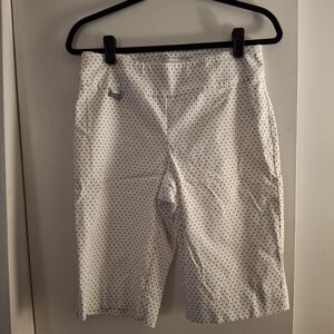 Peck & Peck Women's Black And White Polka Dot Shorts